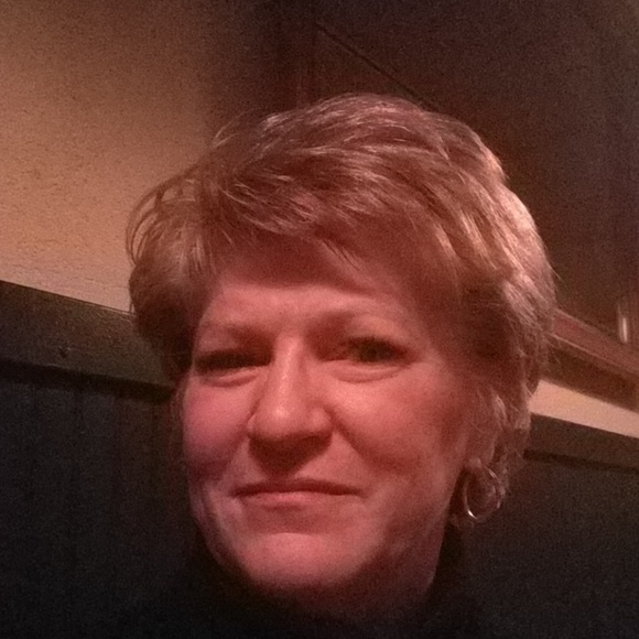 Meet your Posher, Kim - Picture 1 of 1